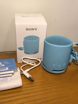 Sony SRS-XB100 speaker like new portable Bluetooth
