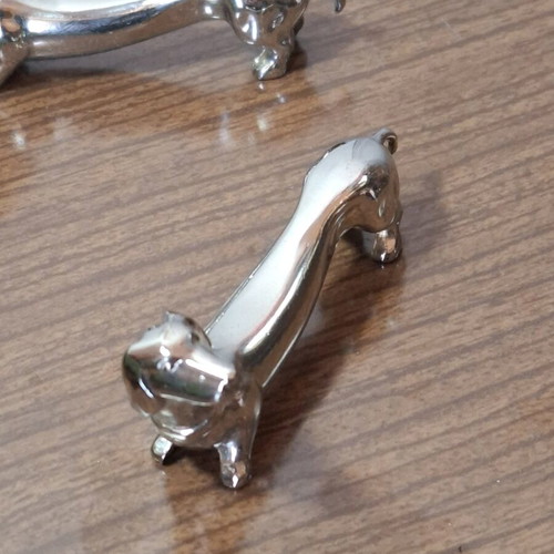 Set of 6 vintage knife rests silver plate dogs used