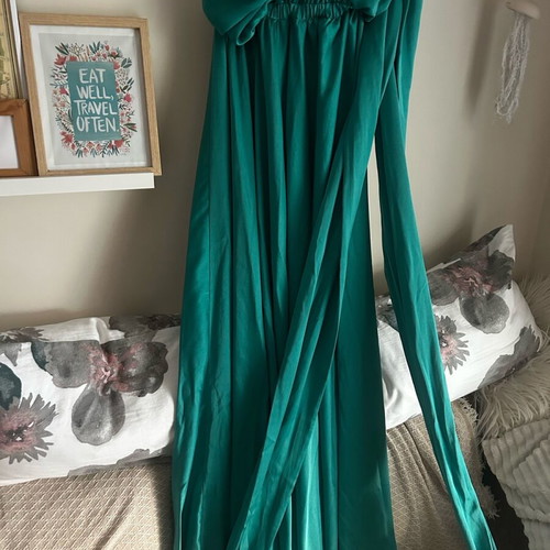 Costureras dress versatile like new, ideal for wedding