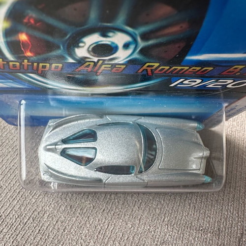 Hot Wheels Alfa Romeo BAT 9 Prototipo new mainline 2005