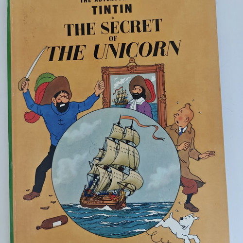 The Adventures of Tin Tin hardcover album like new, Methuen 1971