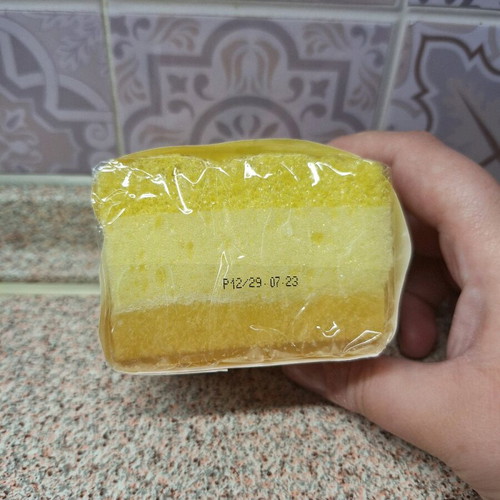 Body peeling soap and sponge new with melon and apricot extract