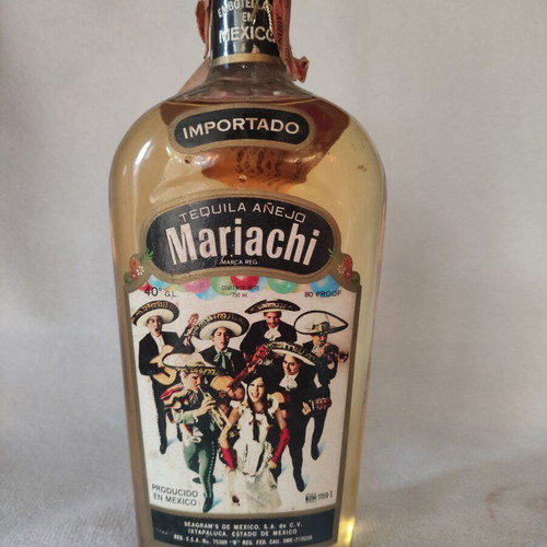 Mariachi Tequila Anejo Vintage Mexican Bottle 750ml Seagram’s de Mexico