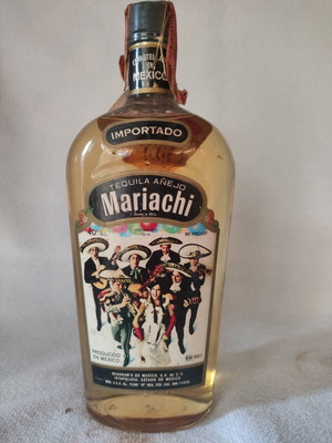 Mariachi Tequila Anejo Vintage Mexican Bottle 750ml Seagram’s de Mexico