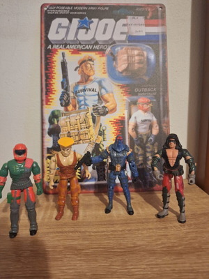 Gi Joe Figures like new with metal sign 20x30