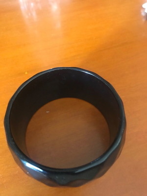 Bone bracelet like new, black