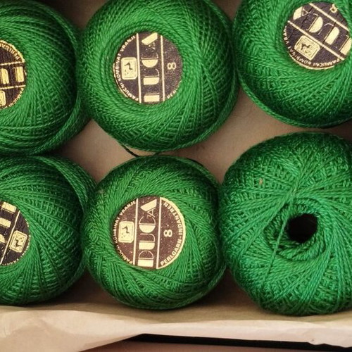 Lace threads new, 58 balls