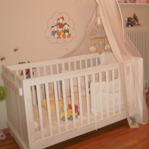 Baby-Preteen Cot Bed like new with anatomical mattress