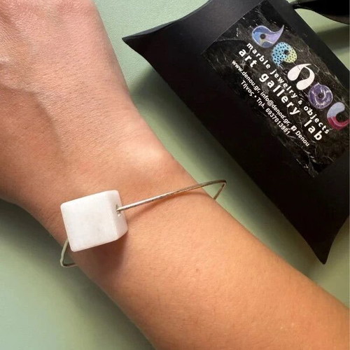 Handmade bracelet used with Tinos marble and metal