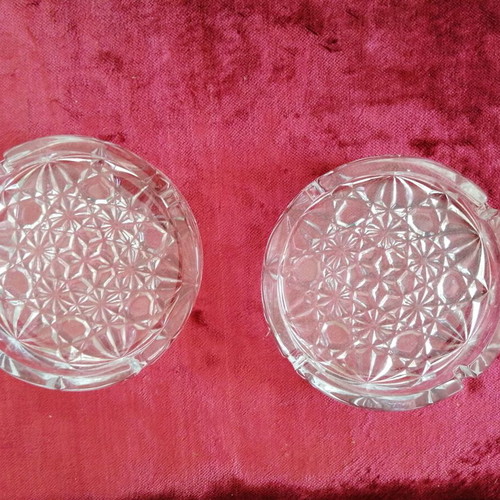 Crystal ashtrays set of 2 new from France