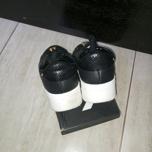 Women's shoes size 38 like new, black and white