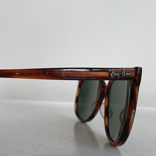 Ray-Ban Celebrities sunglasses like new, vintage brown Bausch & Lomb