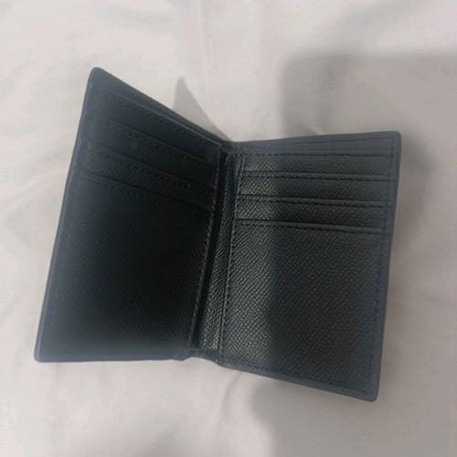 Zara wallet like new black with 6 card slots and 2 hidden