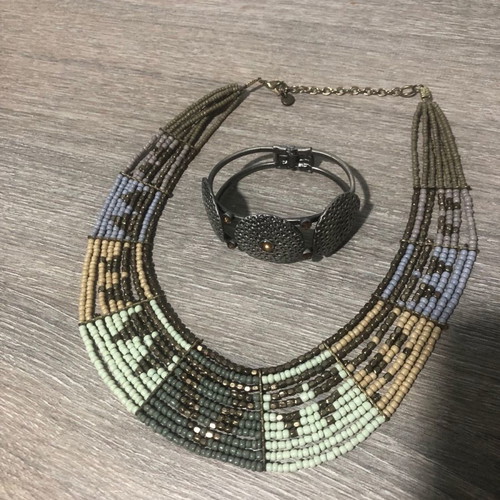 Matching necklace and bracelet set used