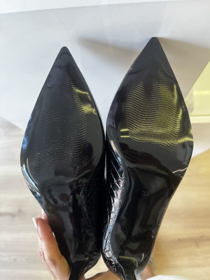 Iris black boots size 37 with kitten heel new