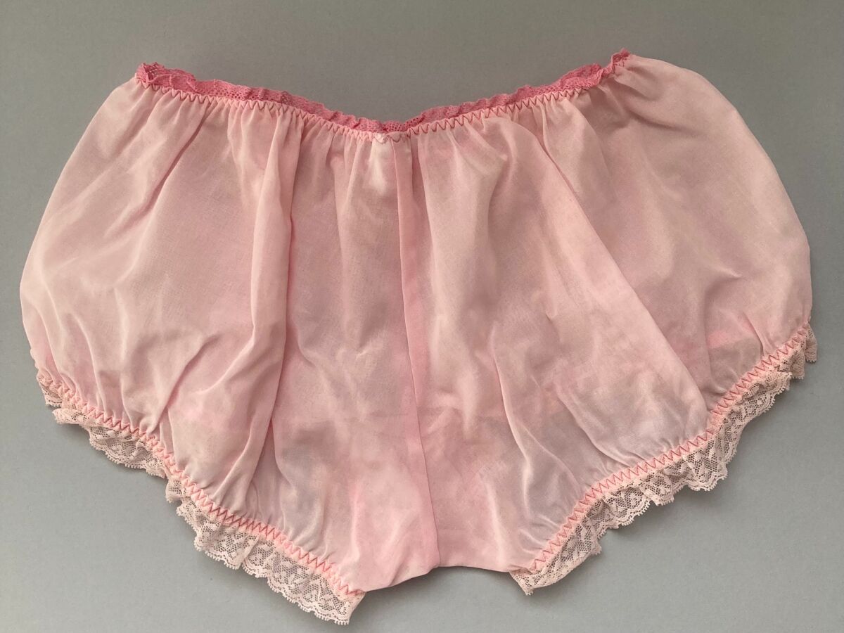 Fifi Chachnil Vintage Lingerie new with… - € 350,00 - Vendora.cy