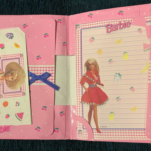 Barbie vintage stationery sets 1993 and 1995 Mattel collectible