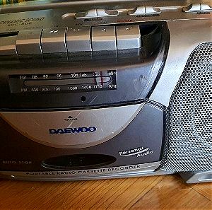 Ραδιοκασετόφωνο vintage DAEWOO
