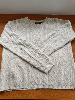 Bershka knitted sweater like new, beige, size M