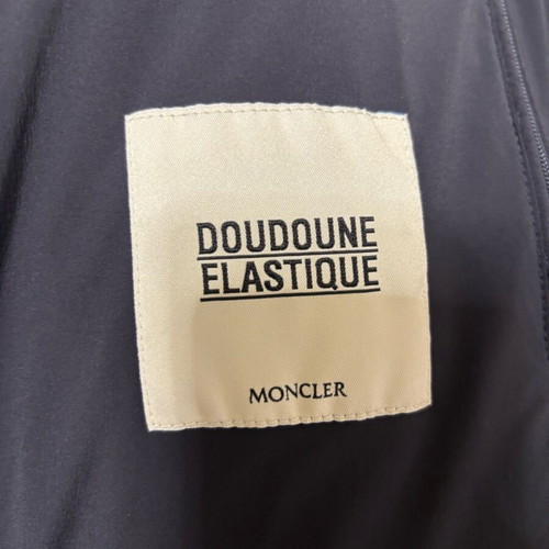 Moncler men's jacket like new, size XL, blue