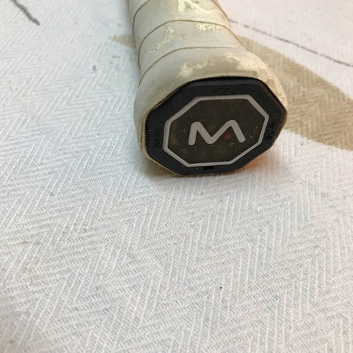 Mantis tennis racket used with case