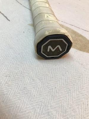 Mantis tennis racket used with case
