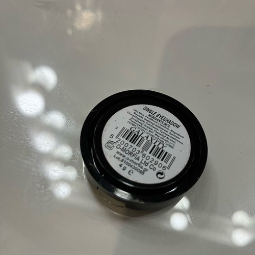 Omorfia single eyeshadow like new