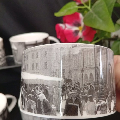 Royal Doulton British Airways Club Europe coffee cups set of 6 black and white