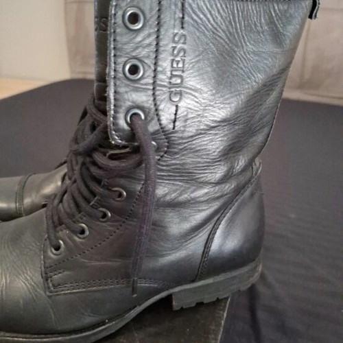 Guess leather boots