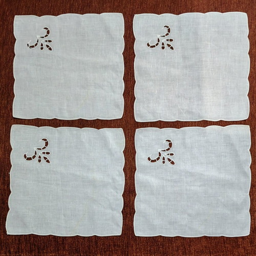 White cutwork napkins set of 4, 26x27 cm, new