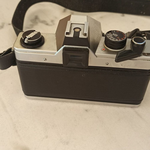 Praktica MTL 5 camera used, film, with case