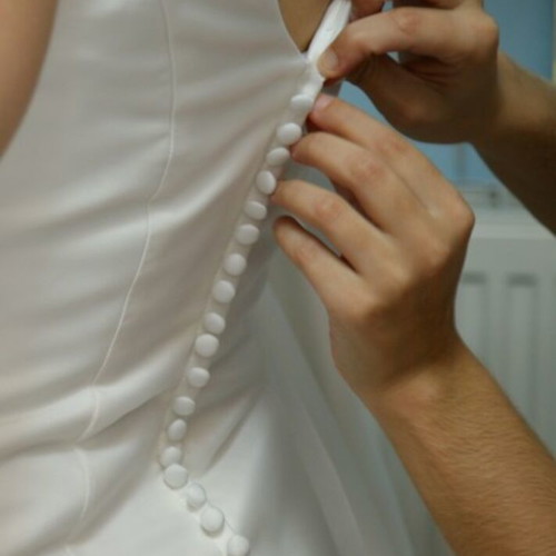 Pronovias wedding dress used with train and removable belts, size S