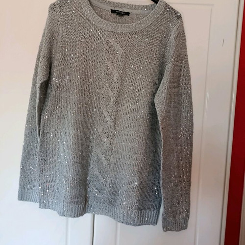 Esmara silver blouse with sequins like new, size S