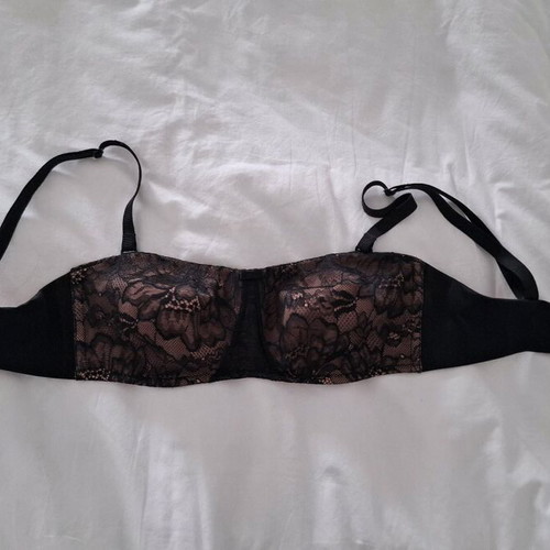 Triumph bra 70C new, black without padding