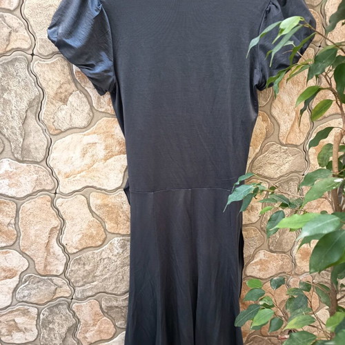Dress like new one size gray silver with built-in camisole and belt