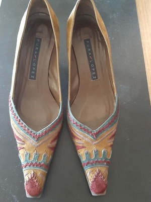 Suede leather colorful lady shoes like new, size 37, made in Spain