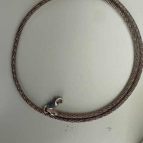 Silver necklace like new, 41 cm length