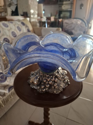 Fruit bowl with blue glass and silver carved fruit base