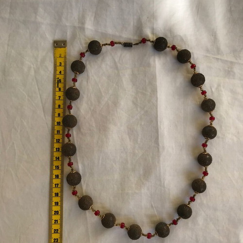 Vintage necklace used, brown and red