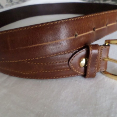 Women's leather belts set like new, brown, pack of 3