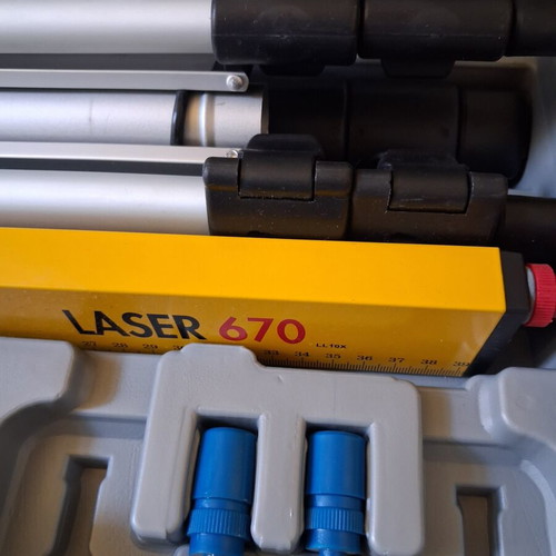 Parkside Laser 670 laser level set with tripod and carrying case