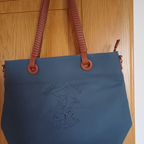 Beverly Hills Polo Club bag like new, blue with brown handles