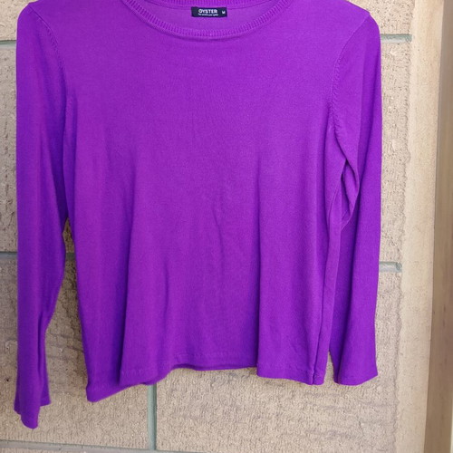 Oyster purple thin women's sweater, size M