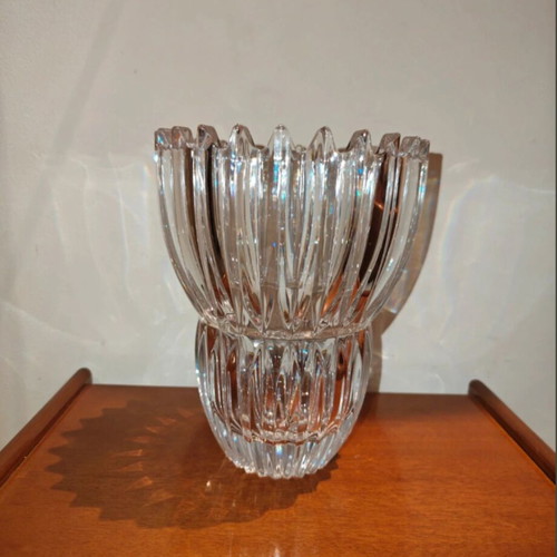 Vintage Mikasa Ice Palace Crystal Vase like new