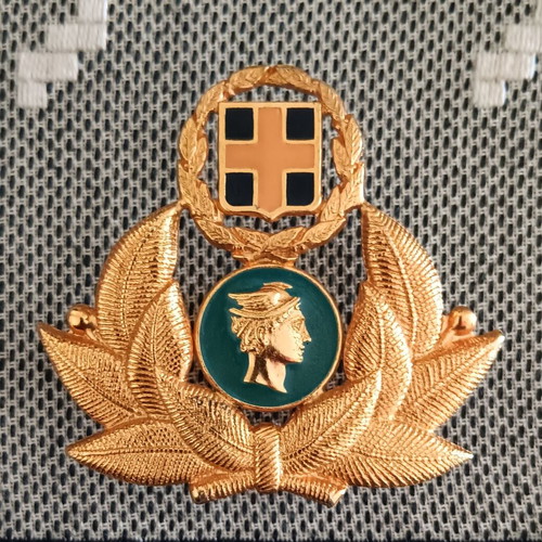 Customs Officer Cap Badge new condition