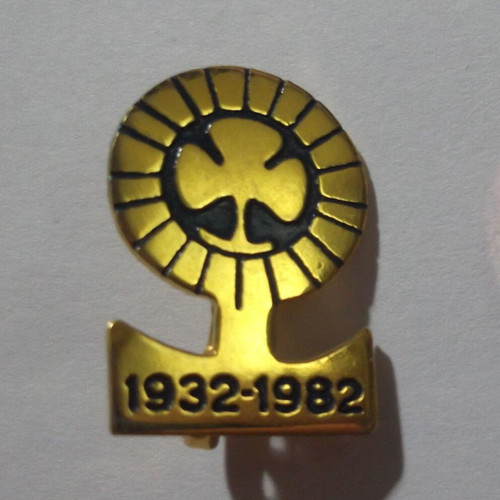 Greek Scouts Pin fleur-de-lis emblem 1932-1982 like new