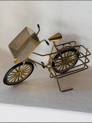 Vintage bicycle miniature new in gold color