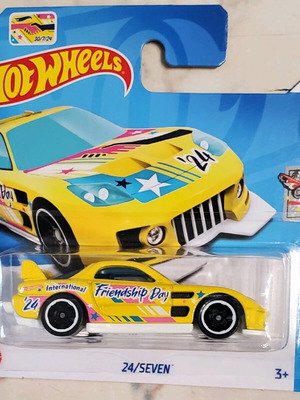 Hot Wheels Mazda RX7 new