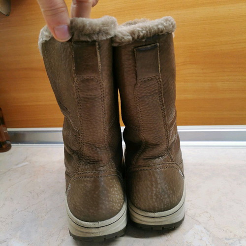 Ecco Trace Lite HydroMax women's winter boots brown like new, size 39