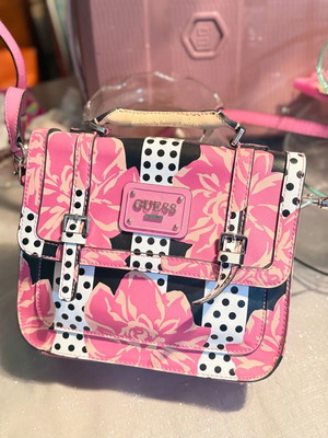 Guess pink floral shoulder bag like new